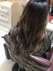 -朗峰专业美发沙龙