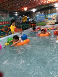 -小鸭先知婴儿游泳馆