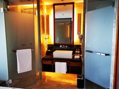 -三亚湾海居铂尔曼度假酒店