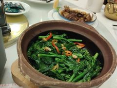 -五谷芳乳鸽王(海景店)