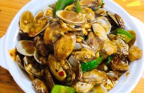 Chinese Spinach Stir-fried with Clams