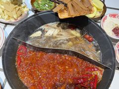 -贰回巷火锅馆(钟楼店)