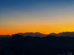 -牛背山