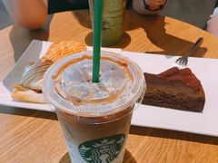 -星巴克臻选(郑州国贸360广场店)