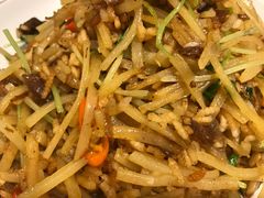 酥米土豆丝-食客堂麻婆豆腐专门店