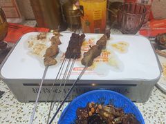 -小董哥烤串·爆汁大油边(故宫店)