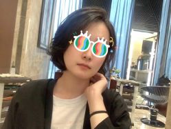 -AKOZO Beauty Salon