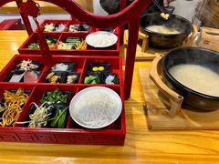 -勺子米线·云南传统小吃市集(四方街店)