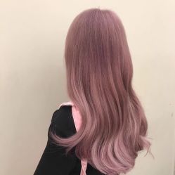 -MODEL'S HAIR