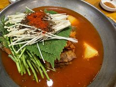 -喇喇排骨火锅·传统韩式脊骨汤(望京西园总店)