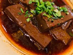 麻辣鸭血-南京大牌档(凯德大峡谷店)