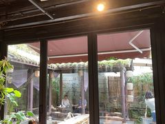 -Metal hands·铁手咖啡