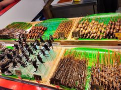 -八一路好吃街(雨田商务大厦店)