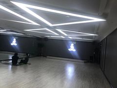 -瑞力健身(解放数创广场店)