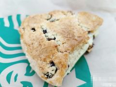 提子干黄油司康-星巴克臻选(嘉定疁城国际店)