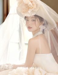 -玫瑰星座婚纱摄影轻奢定制(双井店)