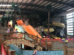 -南宫温泉水世界