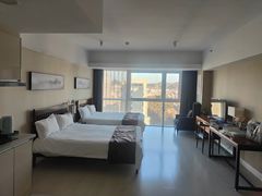 -大连星海皇冠假日酒店