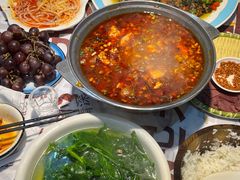 -阆辣荟餐饮(老味道8年·古城店)