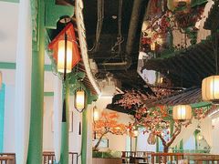 -荷塘秋月·本帮江浙菜(国权路店)