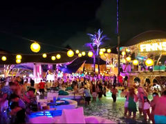 -FINNS Beach Club