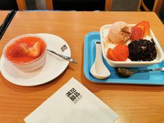 雪山草莓-满记甜品(南京虹悦城三店)