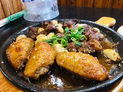 -老东镇啤酒屋海鲜加工·蒸汽海鲜·海鲜烧烤(台东店)