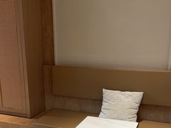 -Peet's 皮爷咖啡(海雅缤纷城店)