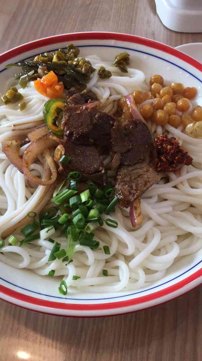 叁卤王锅烧牛肉卤粉-"这家的卤粉我真的挺合我的口味.这家是湖南.