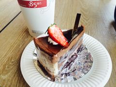 -85度C(生甜甜圈研究工坊·上海平凉店)