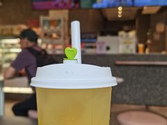 -奈雪的茶(M+世纪都会广场店)