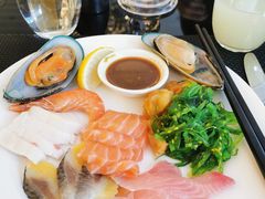-圣丰索菲特·2 On 988 Café 自助餐厅