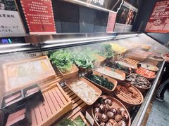-一绪に寿喜烧(荟聚店)