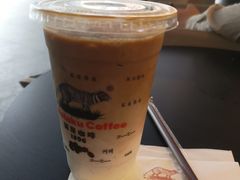 冰拿铁-猫屎咖啡(日月光中心广场店)