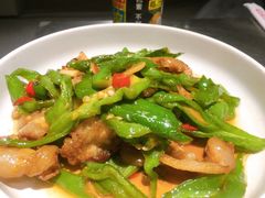 -龙巢盱眙龙虾·牛蛙·烧烤宵夜(八卦岭店)