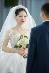 -MECCI婚礼摄影跟拍(红东方广场店)