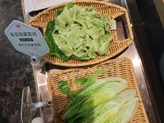 -七欣天香辣蟹火锅(上海银亿滨江店)