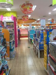 -孩子王(奥克斯广场店)