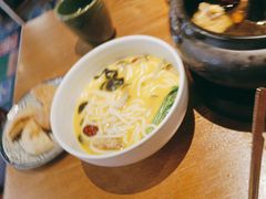 -云海肴·汽锅鸡·云南菜(天山百盛优客店)