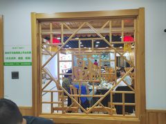 -屯老二农家铁锅炖·行业领军者(梅江店)
