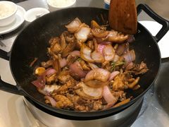 -胡须佬鸡煲四季火锅店(石厦西村直营店)