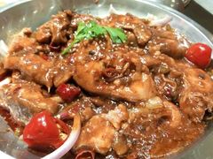 铁锅鲶鱼-刘胖子家常菜·蹄花焖藕(中南店)