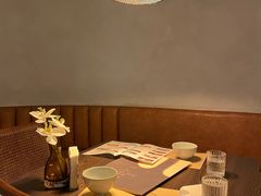 -来龙里 精致 东南亚餐室(万象城店)