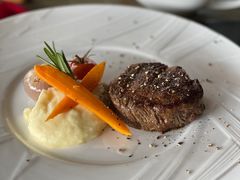 香煎安格斯牛柳-恰餐厅及酒吧CHAR Bar & Grill(北京三里屯洲际店)