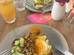 牛油果吐司-BOR Eatery(安福路店)