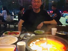 -三个四川人火锅(华联商厦店)