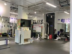 -汗水空间私教健身连锁(SM广场店)