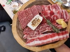 -韩香福烤肉庄园(荣成店)