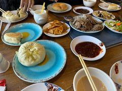 -蒙亨·手把肉·蒙古包文化主题餐厅(天恒广场店)