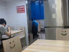 大堂-重庆麻辣烫(国权路店)
